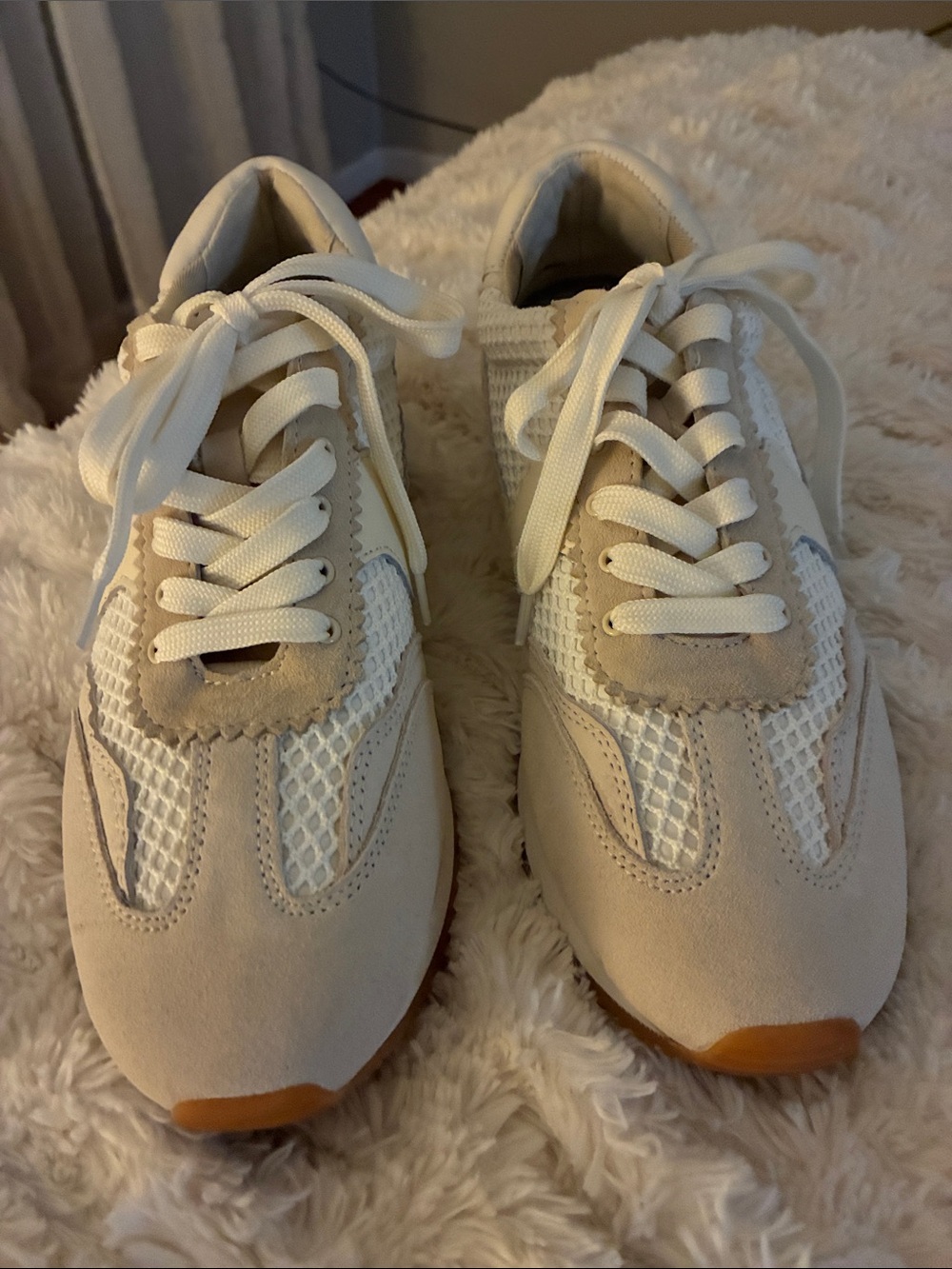 Dolce Vita Women’s Cream Mesh & Suede Lace-Up Sneakers 8.5